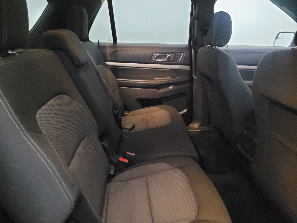 2018 Ford Explorer XLT - Photo 15