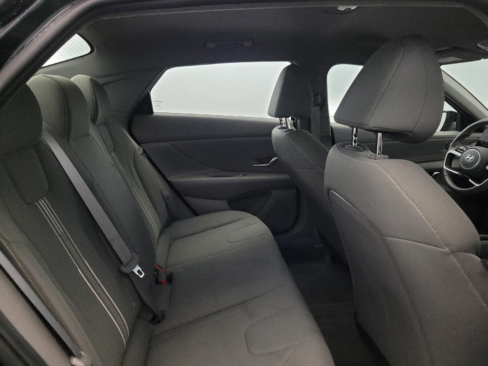 2023 Hyundai Elantra SEL - Photo 15