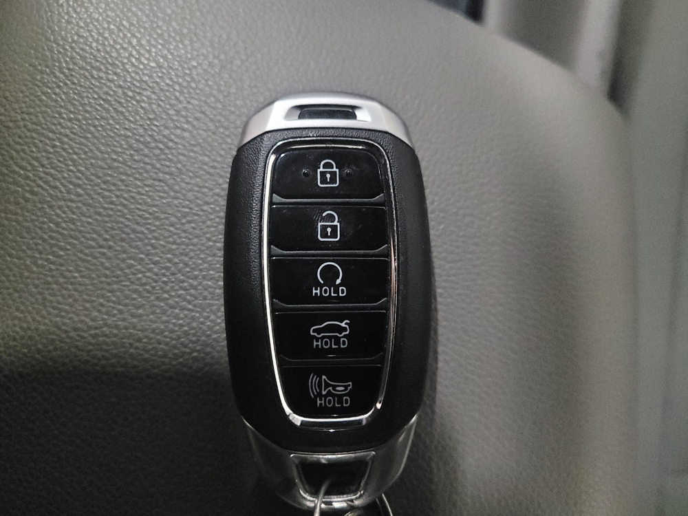 2023 Hyundai Elantra SEL - Photo 25