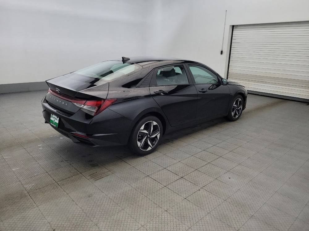 2023 Hyundai Elantra SEL - Photo 8