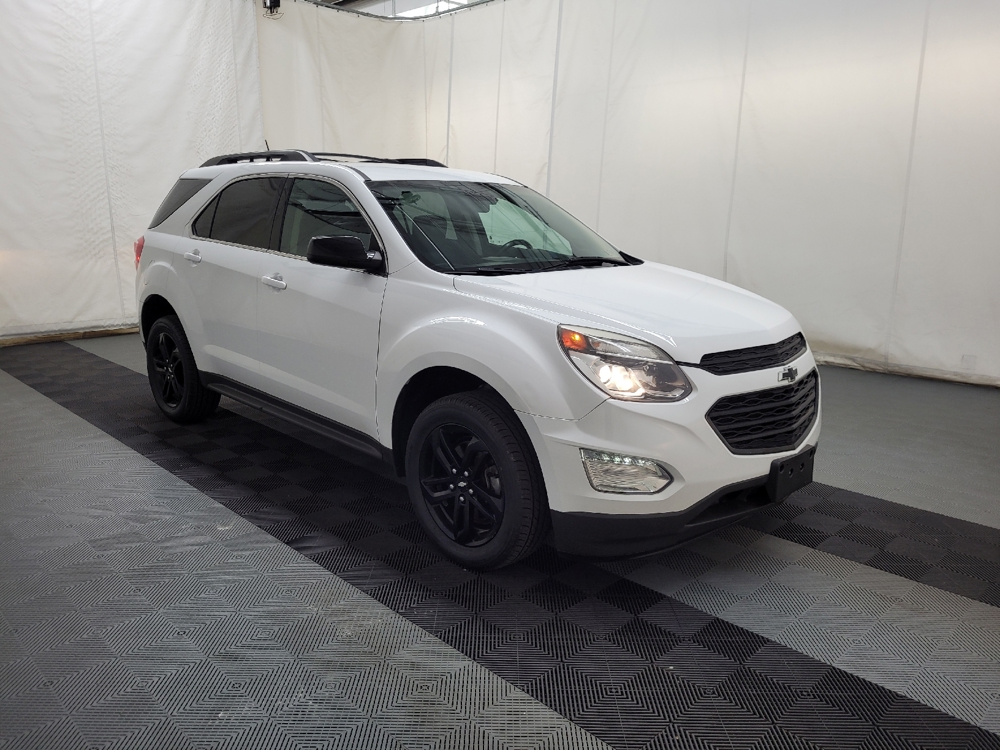 2017 Chevrolet Equinox LT - Photo 10