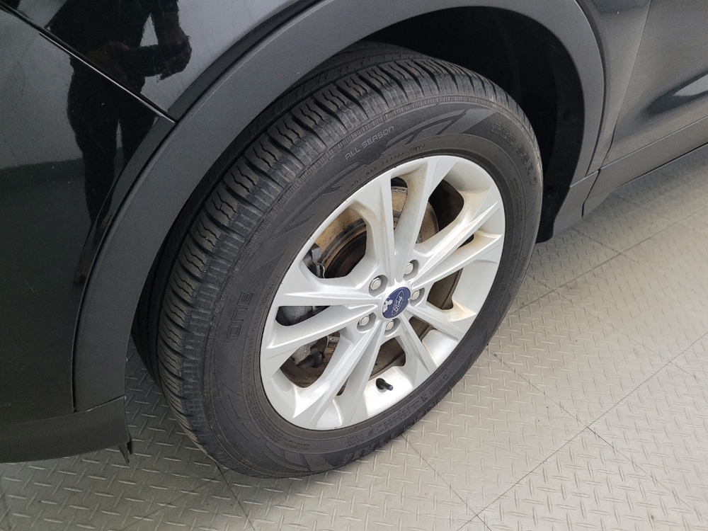 2017 Ford Escape SE - Photo 24