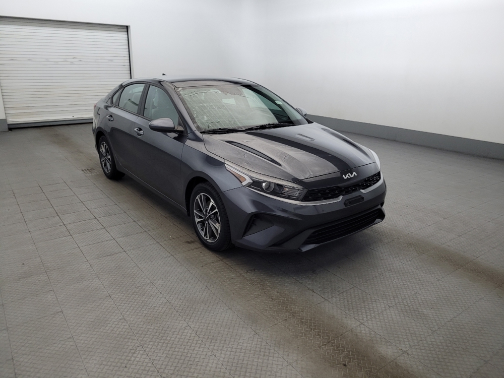2023 Kia Forte LXS - Photo 10