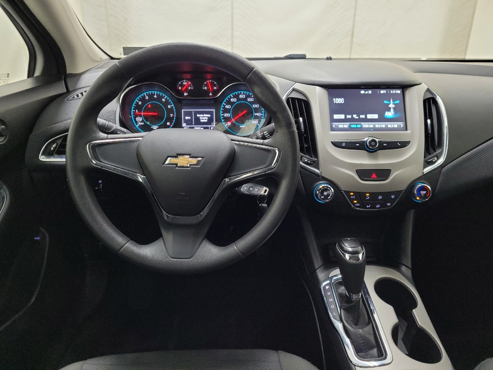2018 Chevrolet Cruze LS - Photo 17