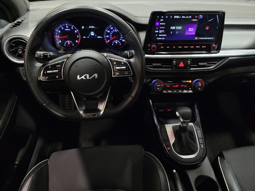 2023 Kia Forte GT-Line - Photo 17