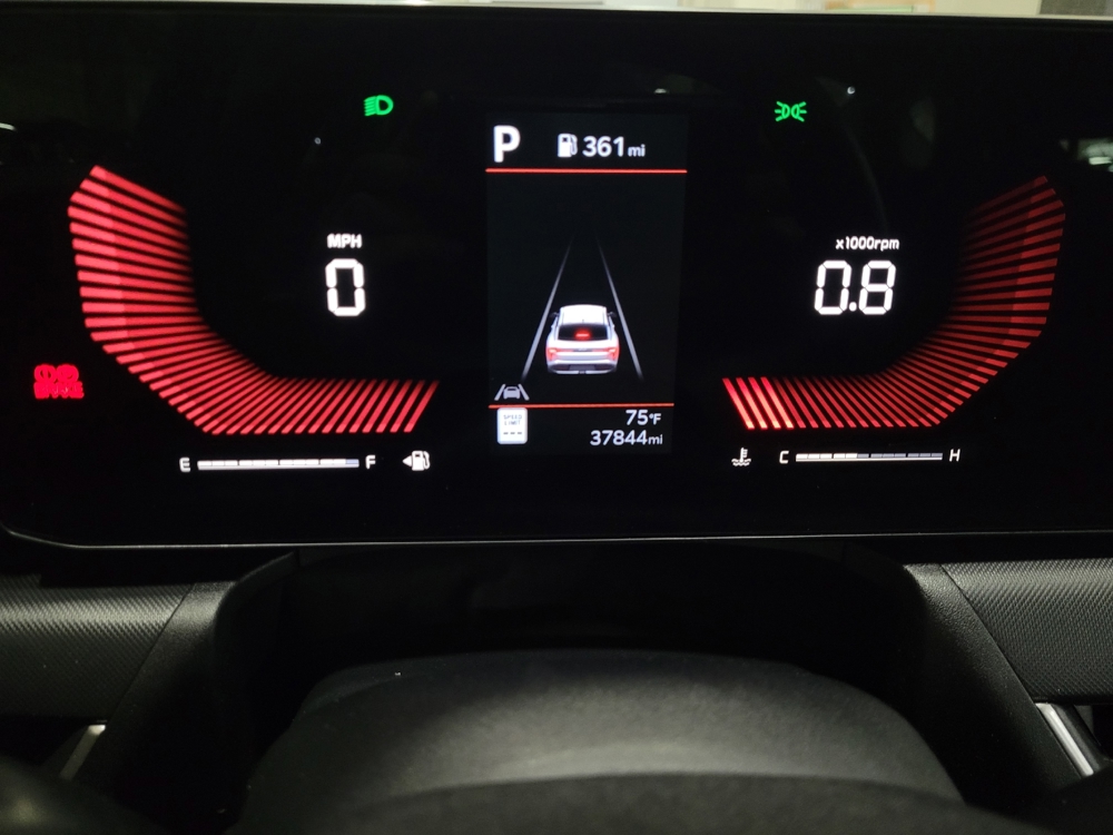 2025 Kia K4 LXS - Photo 18