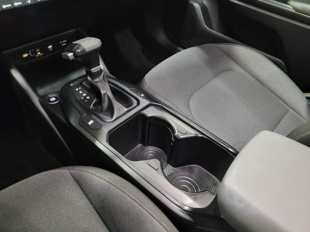 2025 Kia K4 LXS - Photo 20