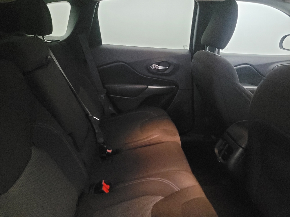 2020 Jeep Cherokee Latitude - Photo 15
