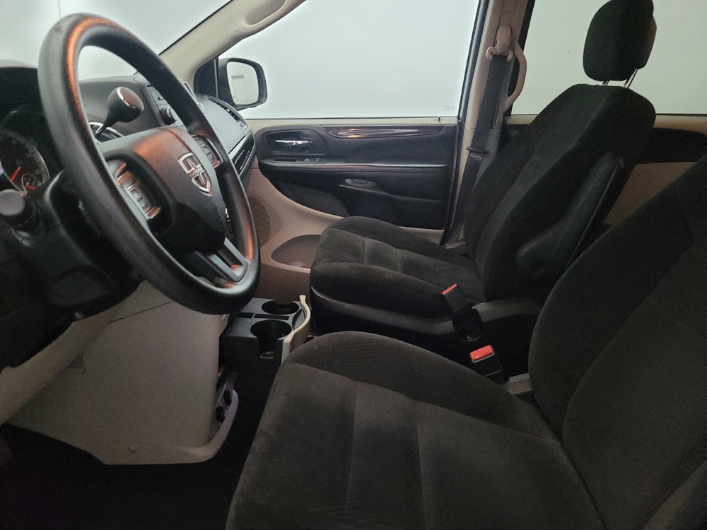 2016 Dodge Grand Caravan SE - Photo 13