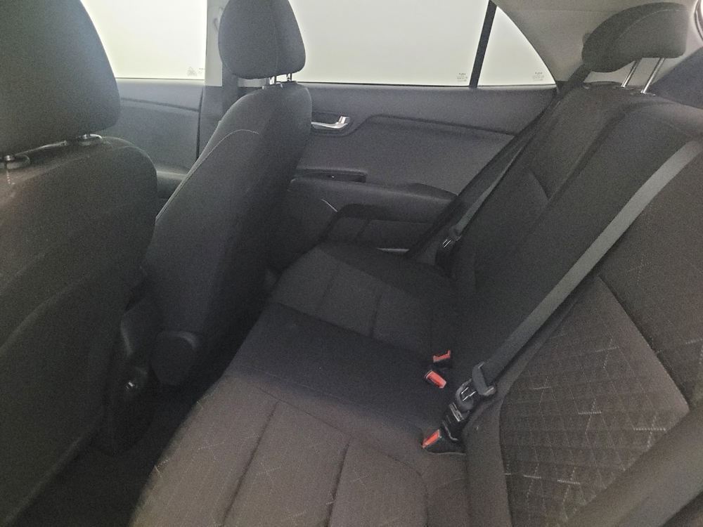 2023 Kia Rio 5-Door S - Photo 14
