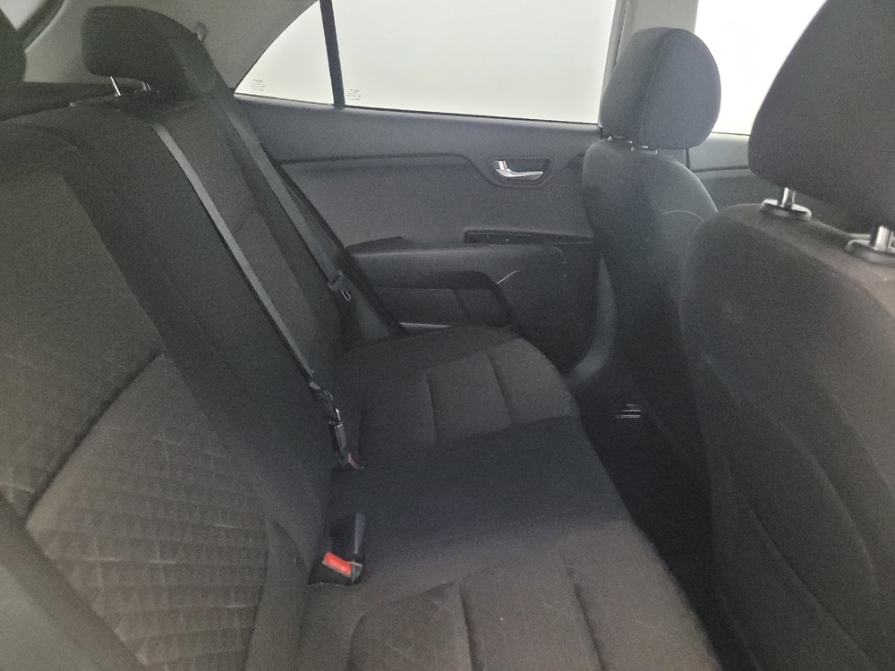 2023 Kia Rio 5-Door S - Photo 15
