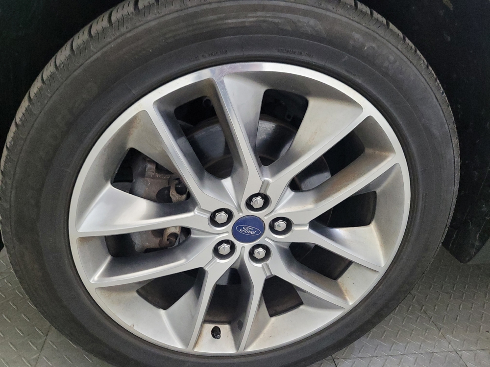 2017 Ford Edge Titanium - Photo 24