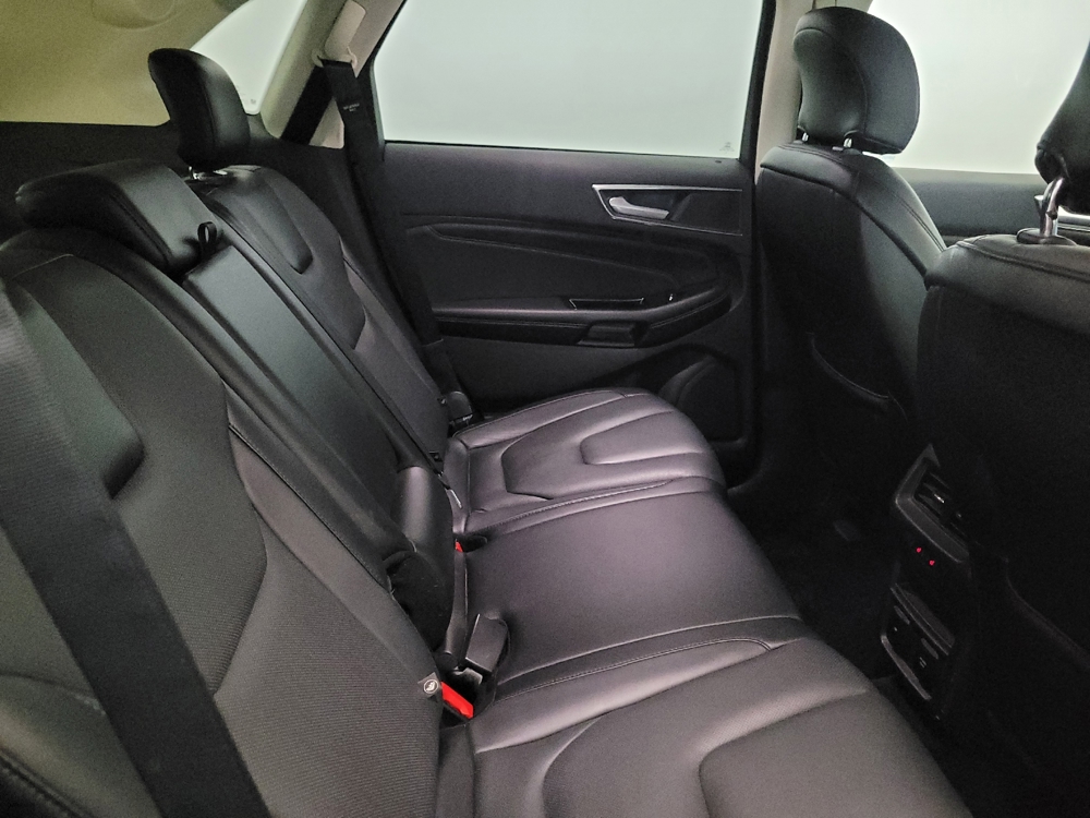 2017 Ford Edge Titanium - Photo 15