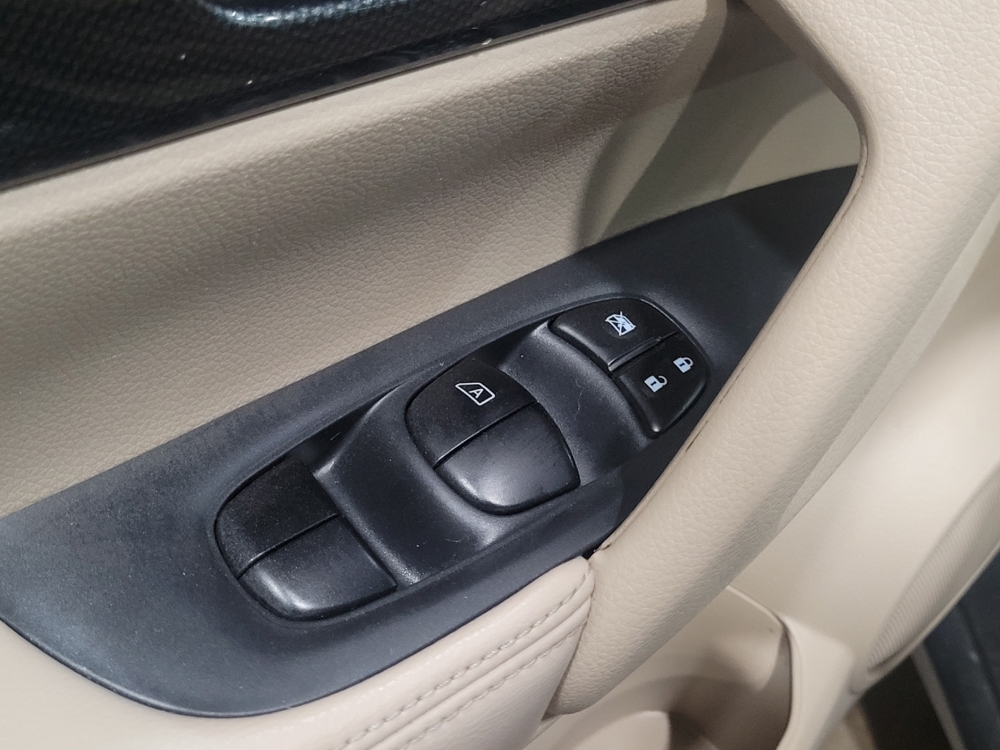 2015 Nissan Rogue SL - Photo 21