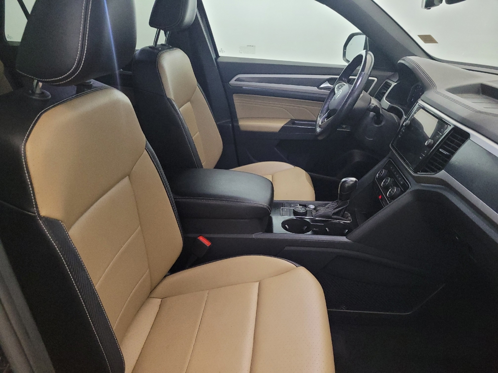 2022 Volkswagen Atlas Cross Sport SEL R-Line - Photo 16