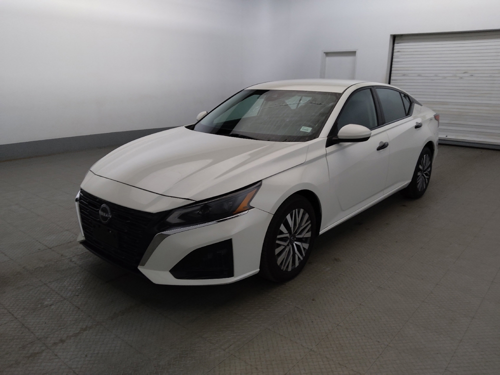 2023 Nissan Altima SV