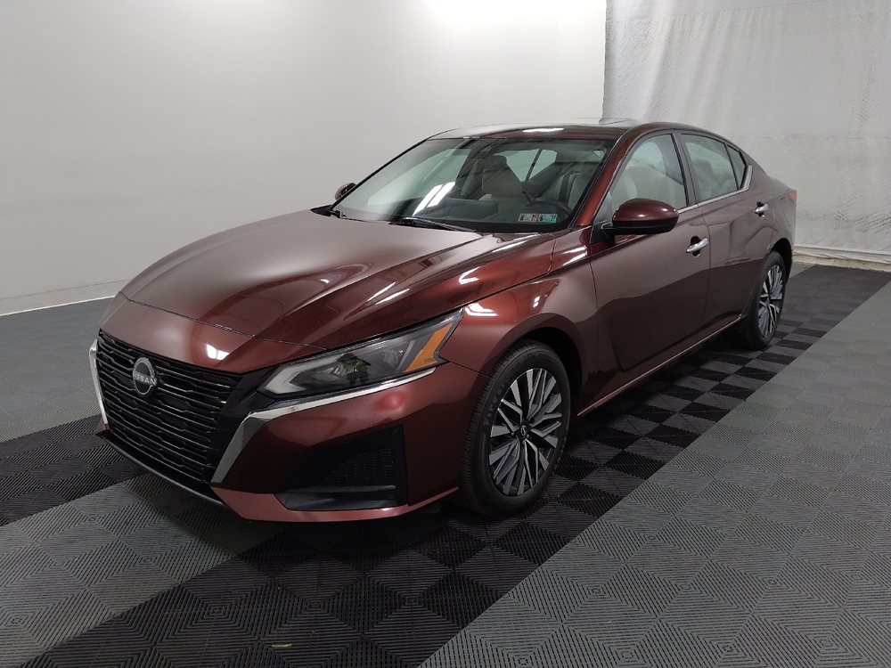 2023 Nissan Altima SV
