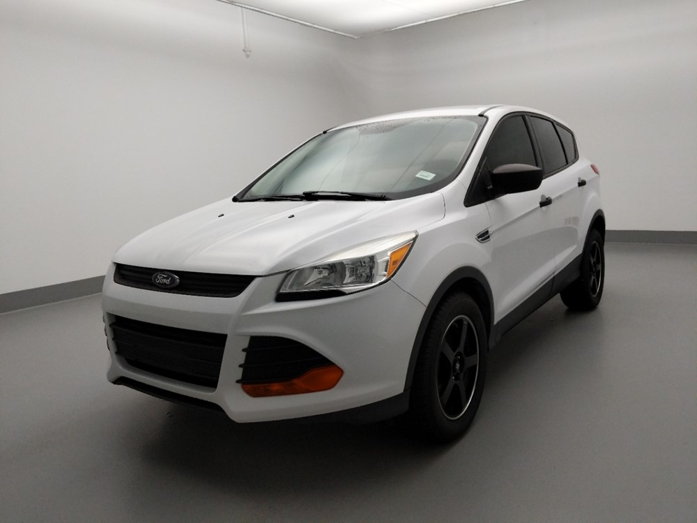 Used 2015 Ford Escape Driver Front Bumper