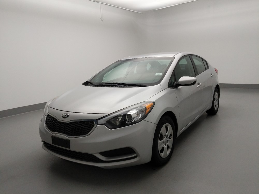 Used 2016 Kia Forte Driver Front Bumper