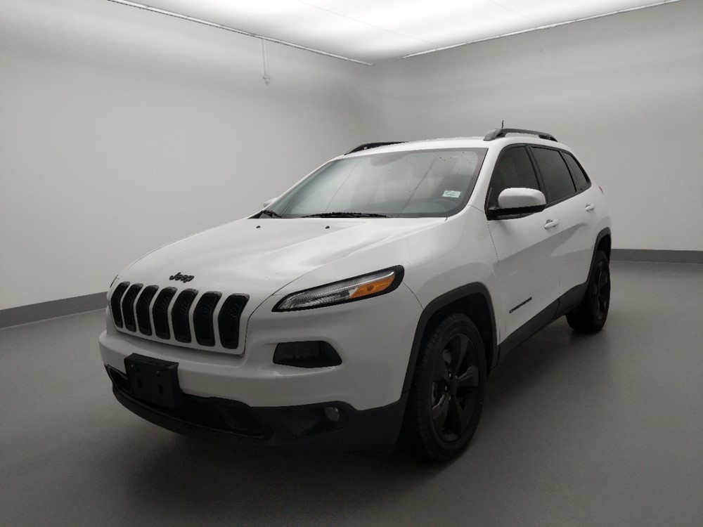 Used 2018 Jeep Cherokee Driver Front Bumper