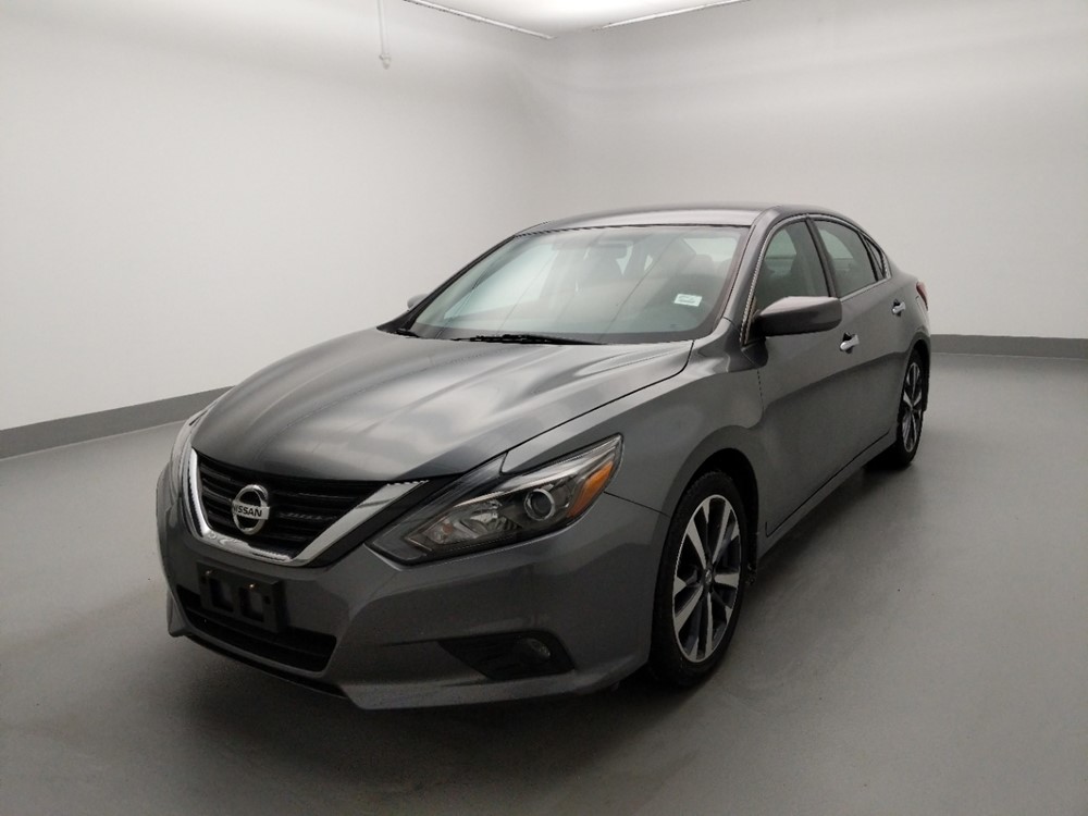 Used 2017 Nissan Altima Driver Front Bumper