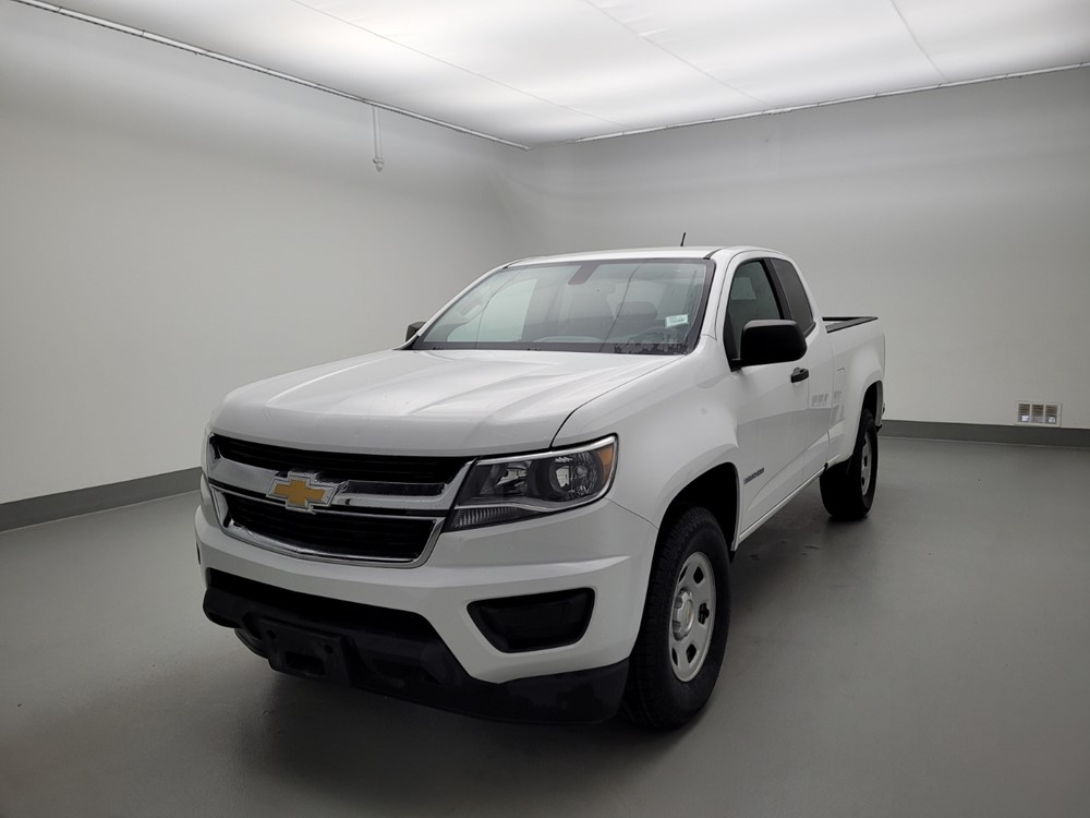 Used 2016 Chevrolet Colorado Driver Front Bumper