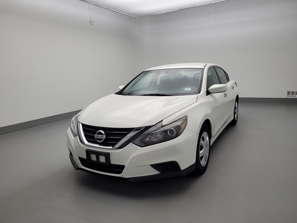 Used 2016 Nissan Altima Driver Front Bumper