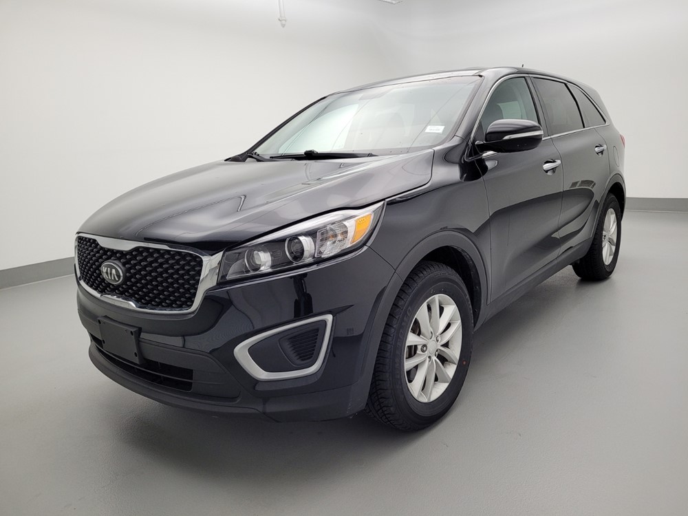Used 2017 Kia Sorento Driver Front Bumper