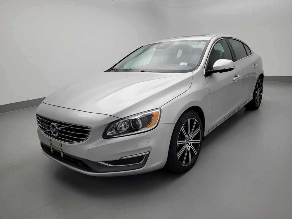 Used 2017 Volvo S60 Driver Front Bumper