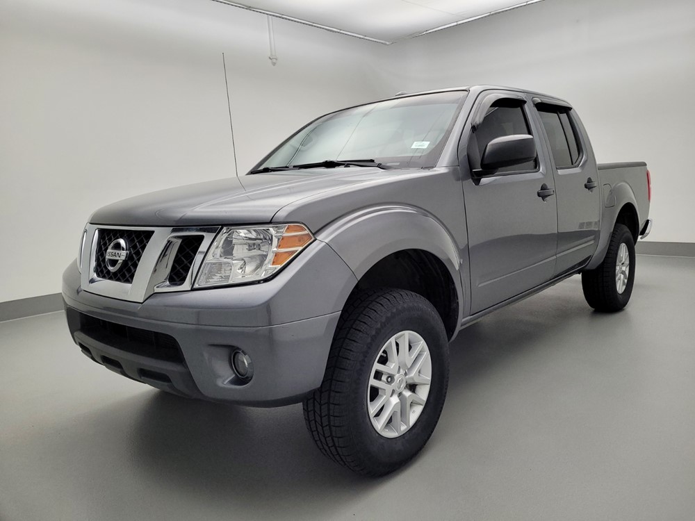 Used 2017 Nissan Frontier Driver Front Bumper