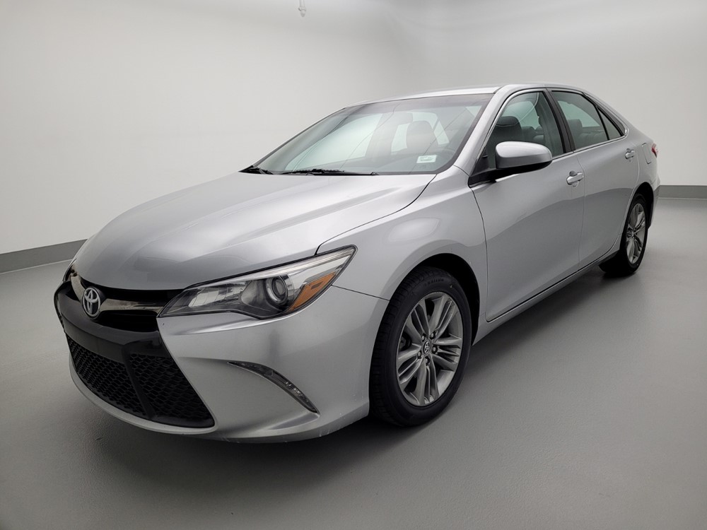 Used 2016 Toyota Camry Driver Front Bumper