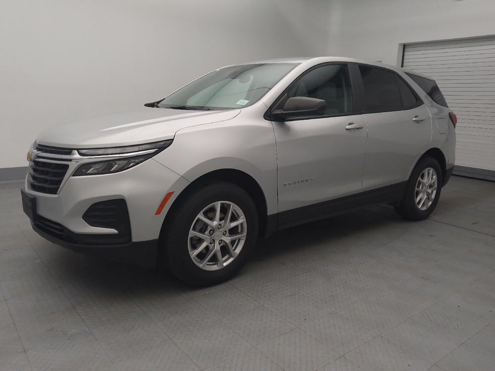 Image 2 of 2022 Chevrolet Equinox LS