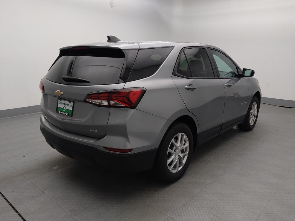 Image 7 of 2023 Chevrolet Equinox LS
