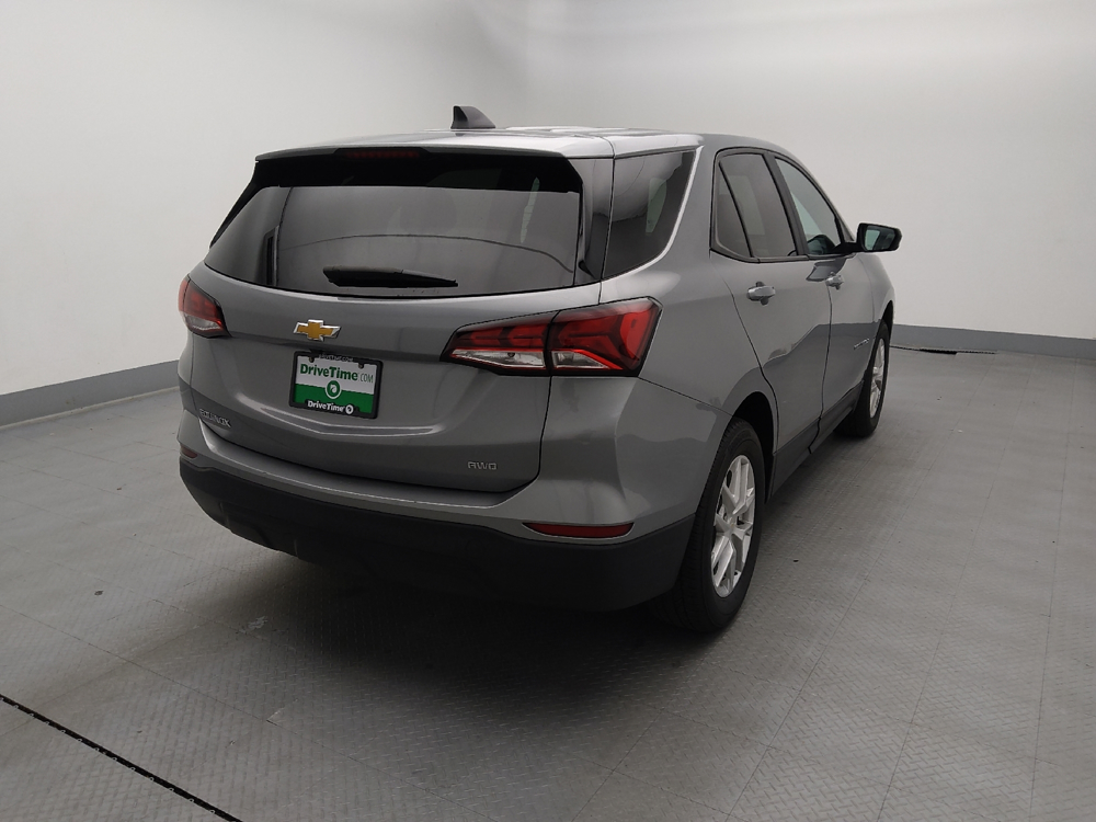 Image 6 of 2023 Chevrolet Equinox LS
