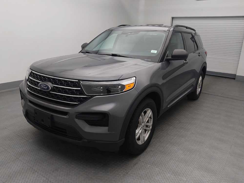 2022 Ford Explorer XLT's photo