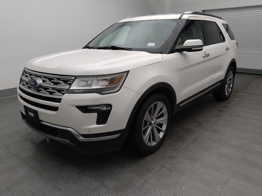 2019 Ford Explorer Limited's photo