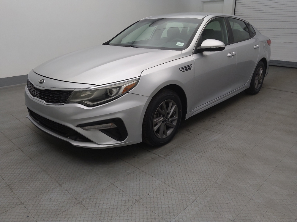 2020 Kia Optima LX's photo