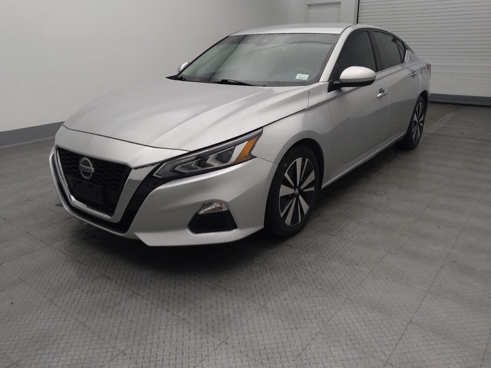 2022 Nissan Altima SV