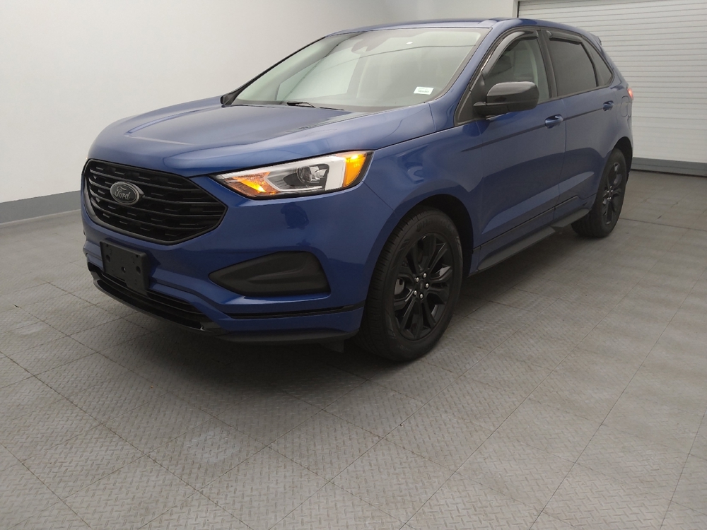2024 Ford Edge SE's photo