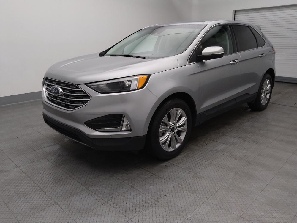 2024 Ford Edge Titanium's photo