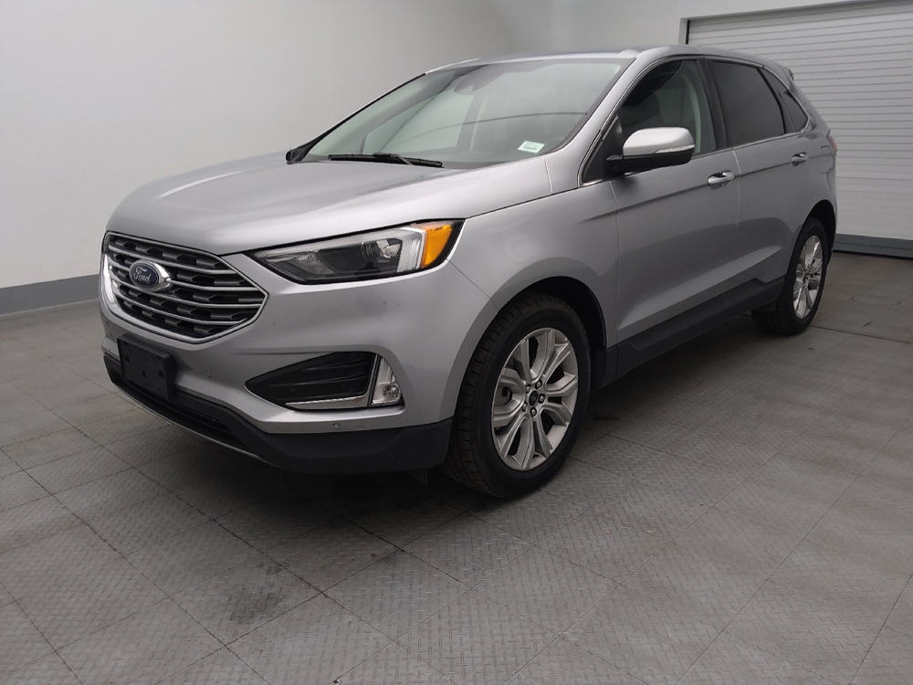 2023 Ford Edge Titanium's photo