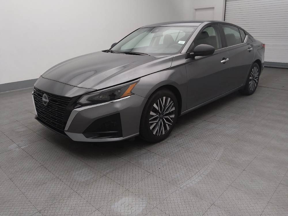 2024 Nissan Altima SV