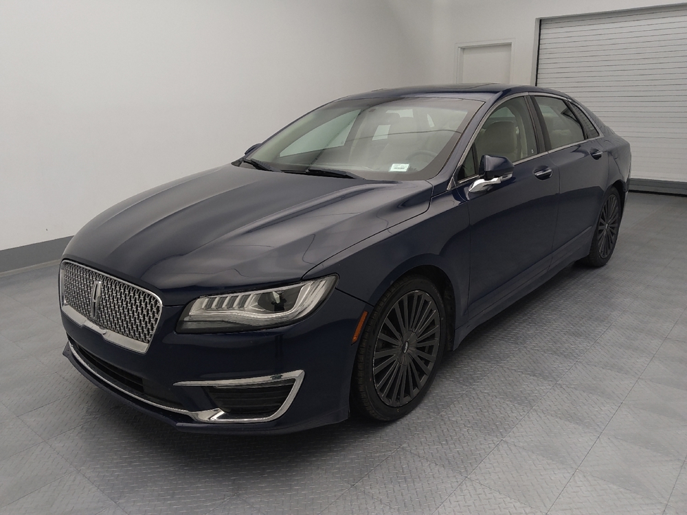 2018 Lincoln MKZ Reserve's photo