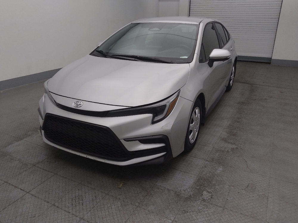 2024 Toyota Corolla SE's photo