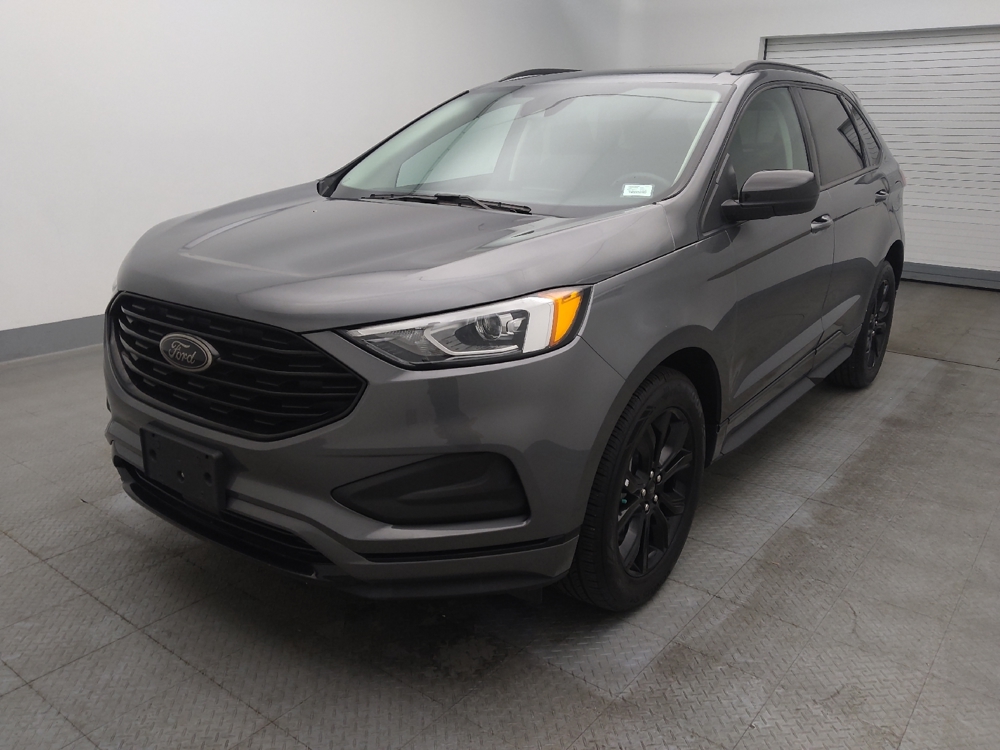 2024 Ford Edge SE's photo