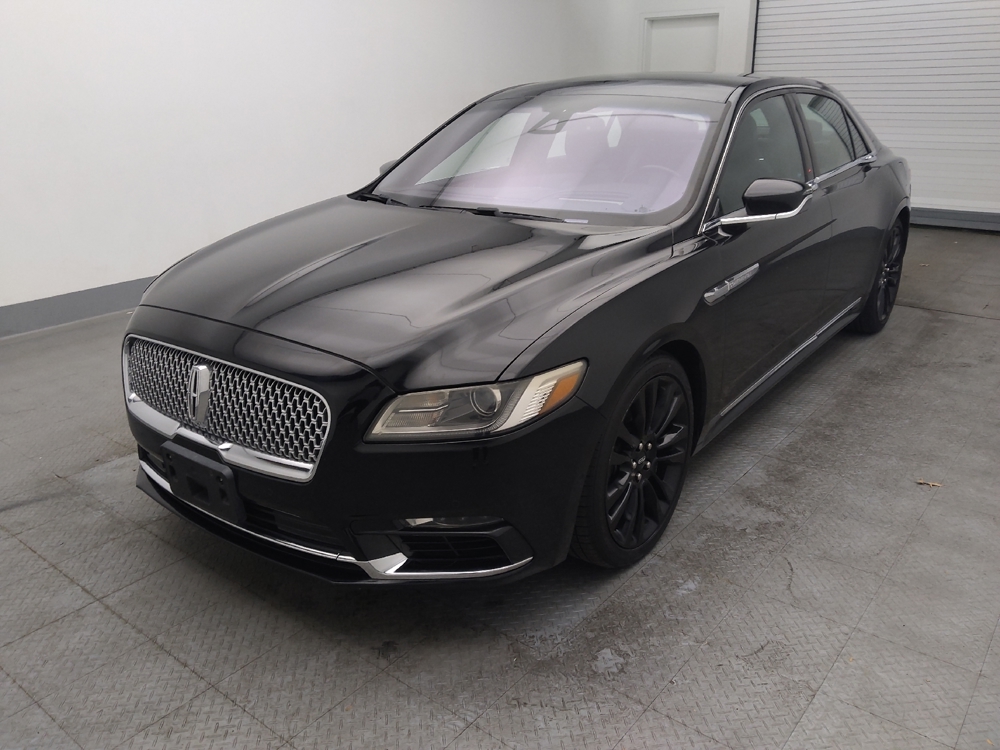 2017 Lincoln Continental Reserve's photo