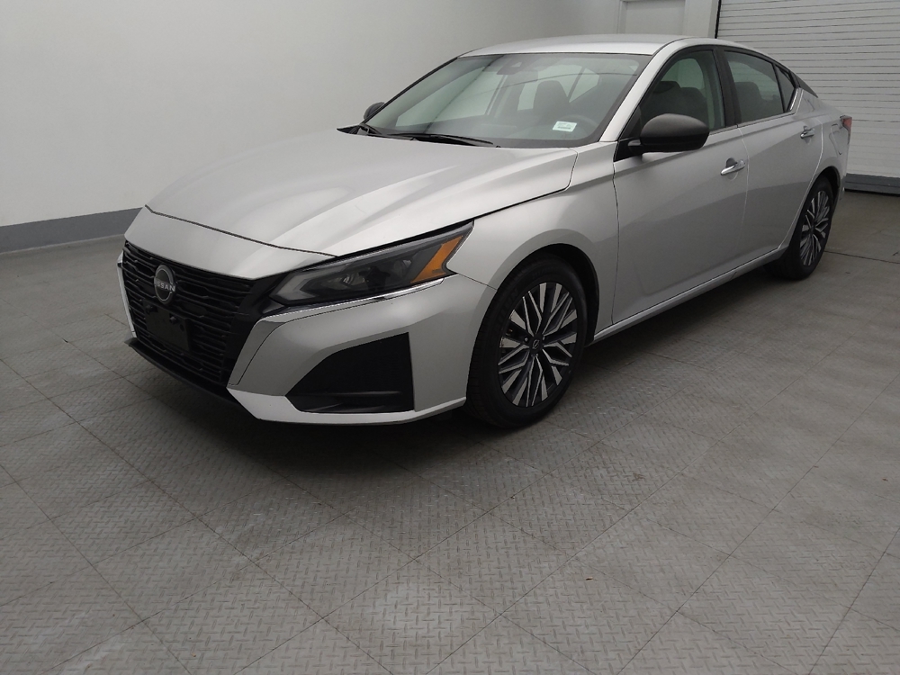 2024 Nissan Altima SV