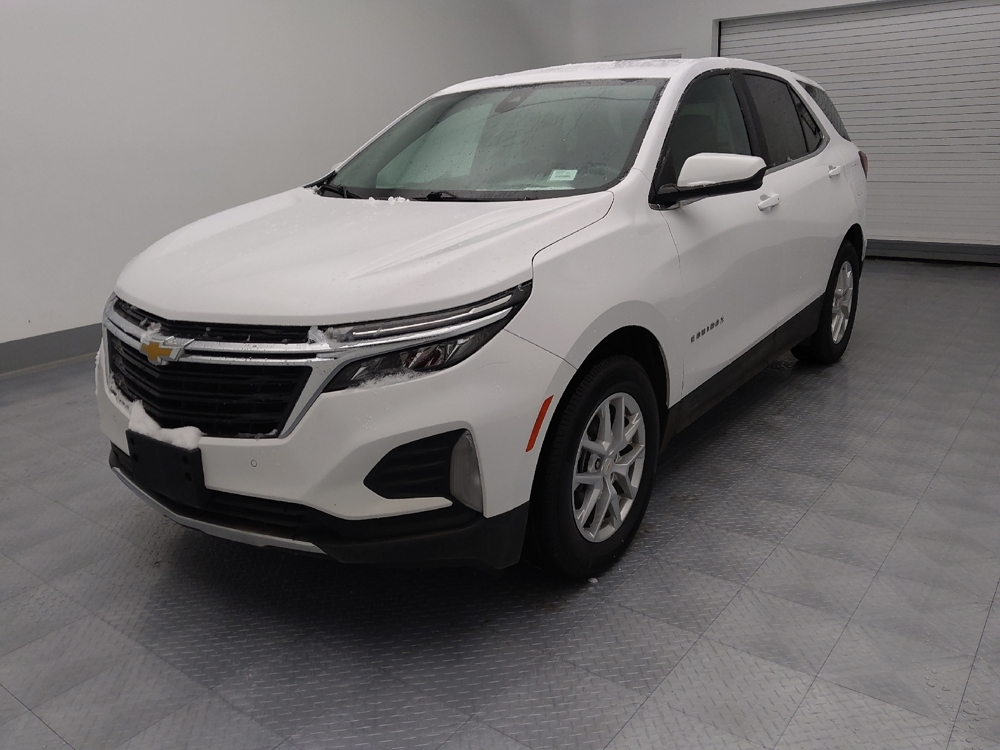 2022 Chevrolet Equinox LT's photo