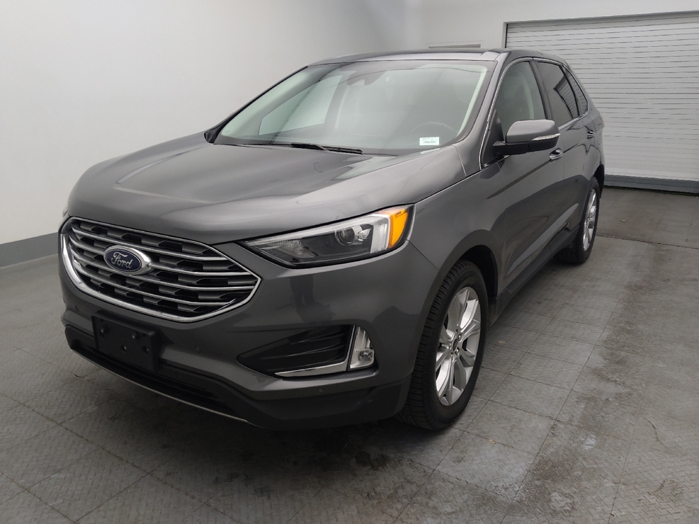 2024 Ford Edge Titanium's photo