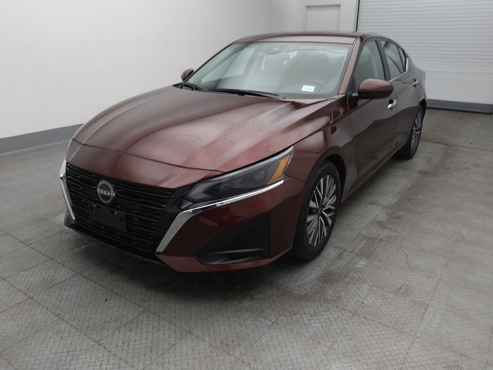 2023 Nissan Altima SV